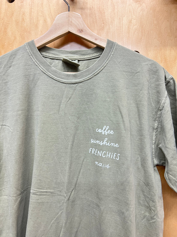 SAMPLE/MISPRINT - COFFEE SUNSHINE FRENCHIES NAPS - MEDIUM - KHAKI TEE