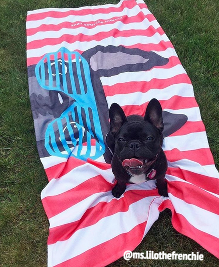 Black / Summer Shades French Bulldog Beach Towel - French Bulldog Love - 4